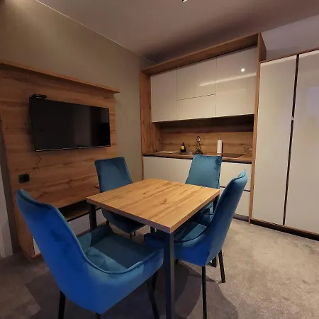 Three Pearls Apartament *